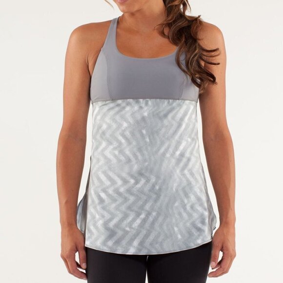 LULULEMON | Venus Tank Top | Sz. 6 - Picture 2 of 12